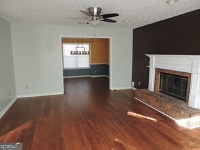 492 Stonemill Manor in Lithonia, GA - Building Photo - Building Photo