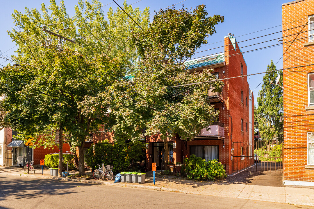 1473-1487 Logan Rue in Montréal, QC - Building Photo