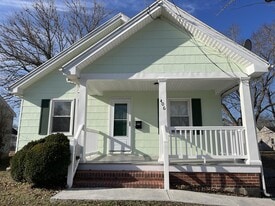 406 Hammond St in Salisbury, MD - Building Photo