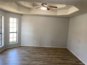 2203 Coma St in Hidalgo, TX - Building Photo - Building Photo