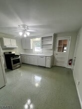 4 John St in Summit, NJ - Building Photo - Building Photo