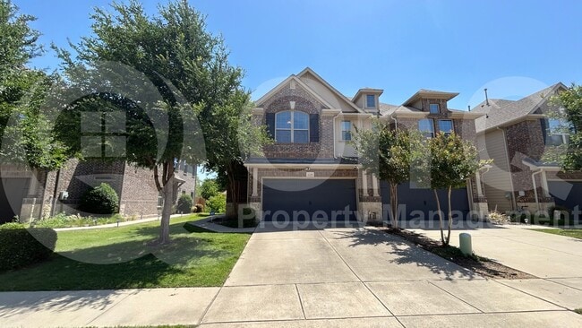 property at 2220 Wabash Wy