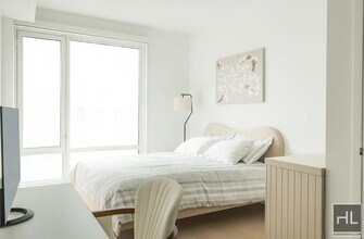 975 Nostrand Ave in Brooklyn, NY - Foto de edificio - Building Photo