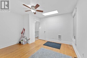 236 Christie St in Toronto, ON - Building Photo - Building Photo