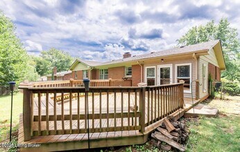 12011 Brookmoor Dr in Louisville, KY - Building Photo - Building Photo