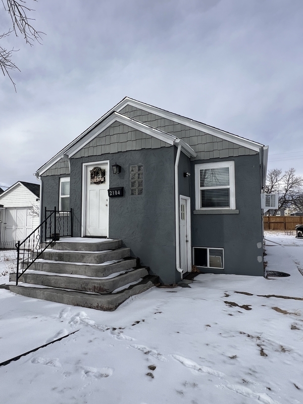 2104 E 12th St in Cheyenne, WY - Building Photo - Building Photo