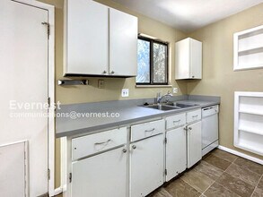 9379 W 104th Dr in Westminster, CO - Building Photo - Building Photo