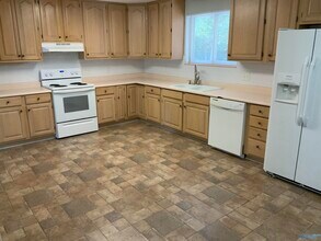 511 Delaney Rd NW in Huntsville, AL - Building Photo - Building Photo