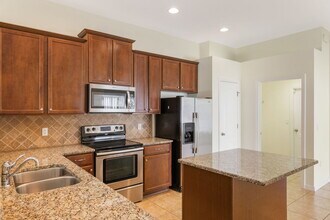 2831 Whistlewood Dr in Orlando, FL - Building Photo - Building Photo