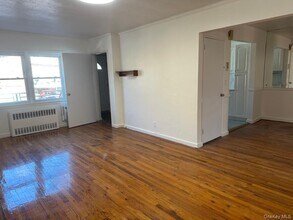 209-34 41st Ave in Queens, NY - Building Photo - Building Photo