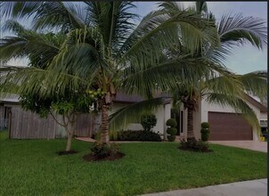 22761 SW 64th Way in Boca Raton, FL - Building Photo - Building Photo