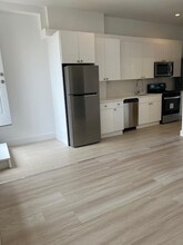 100 Howard Ave in Brooklyn, NY - Building Photo - Building Photo