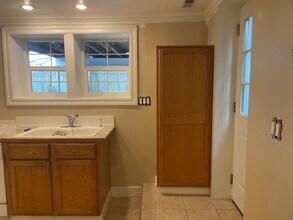 3110 E Olive St in Seattle, WA - Building Photo - Building Photo