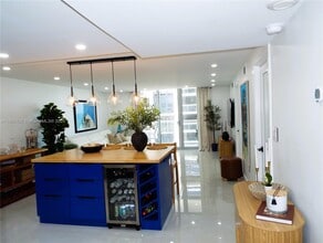 5701 Collins Ave in Miami Beach, FL - Building Photo - Building Photo