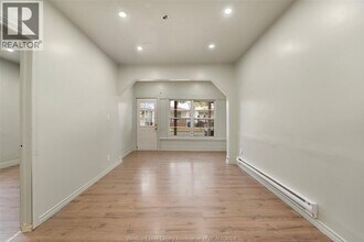 987 Lincoln Rd in Windsor, ON - Building Photo - Building Photo