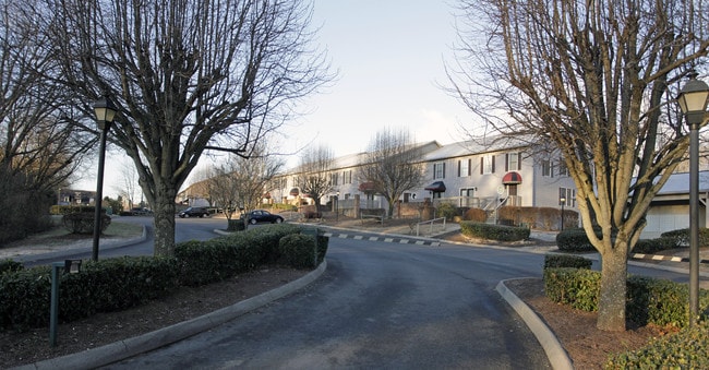 Courtyards in Knoxville, TN - Building Photo - Building Photo