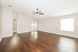 1937 Longneedle Lane in Middleburg, FL - Building Photo - Building Photo