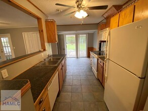 621 Georgia Ave in Hinesville, GA - Building Photo - Building Photo