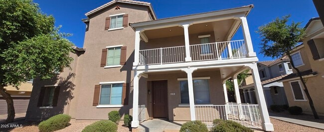 property at 587 S Buena Vista Ct