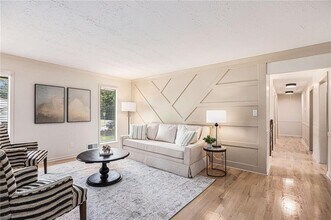 1996 Briarwood Dr in Gainesville, GA - Building Photo - Building Photo