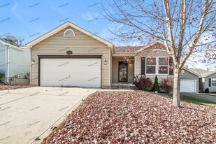 1217 Oakholt Ct in Herculaneum, MO - Building Photo