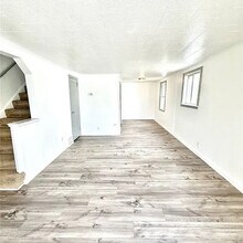 24 Garden Rd in Cheektowaga, NY - Building Photo - Building Photo