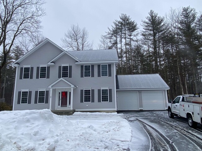 22 Reeds Ferry Way in Merrimack, NH - Building Photo - Building Photo