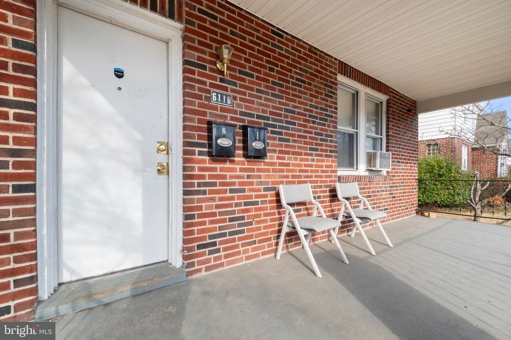 6116 Moyer Ave in Baltimore, MD - Building Photo