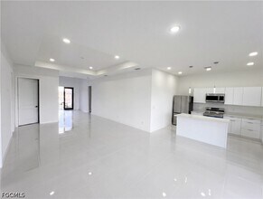 4402 NW 34th Terrace in Cape Coral, FL - Building Photo - Building Photo