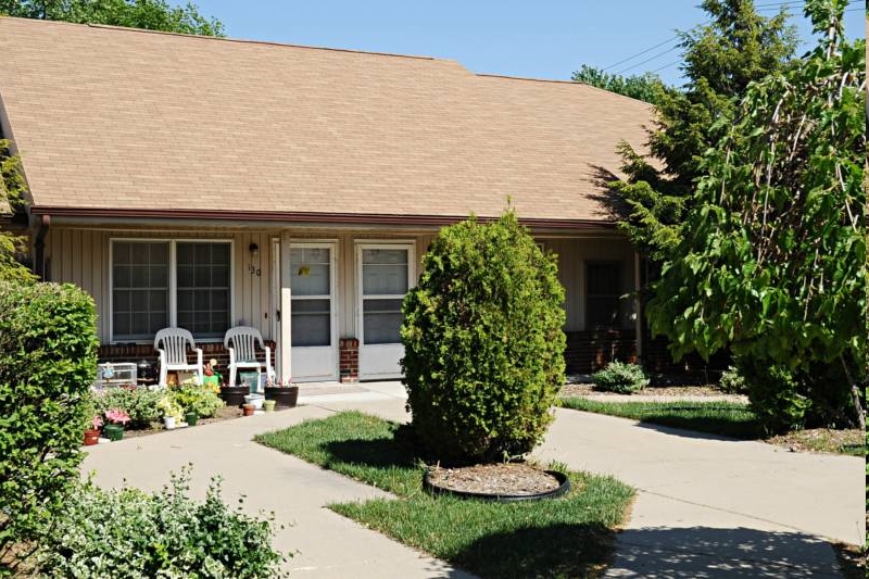 Grant Manor Senior Apartments in Eastpointe, MI - Foto de edificio