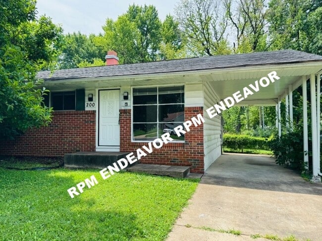 200 Ben Nevis Rd in St. Louis, MO - Building Photo - Building Photo
