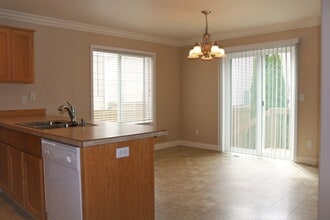 15030 NE 1st Ave in Vancouver, WA - Building Photo - Building Photo
