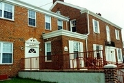 824 E Chestnut St in Coatesville, PA - Building Photo