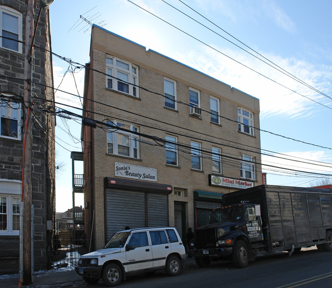 New Algiers Mixed-Use (*HAP Contract*) in Stamford, CT - Building Photo - Building Photo