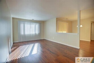 1102 Sayre Dr, Unit 1102 in Princeton, NJ - Building Photo - Building Photo