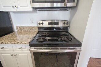 1 2nd St in Jersey City, NJ - Building Photo - Building Photo