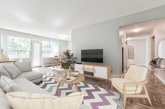 10 Lamport Ave in Toronto, ON - Building Photo - Building Photo