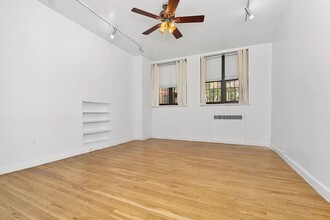 210 E 31st St-Unit -1F in New York, NY - Building Photo - Building Photo