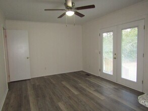 212 Morgan Ln in Enterprise, AL - Building Photo - Building Photo