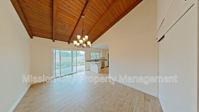 622 Pine Spring Ln in Santa Barbara, CA - Building Photo - Building Photo