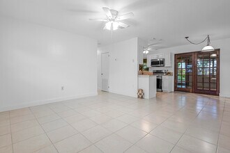 236 E Grant Ave in Cocoa Beach, FL - Building Photo - Building Photo