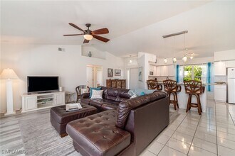 1308 SE 21st Terrace in Cape Coral, FL - Building Photo - Building Photo