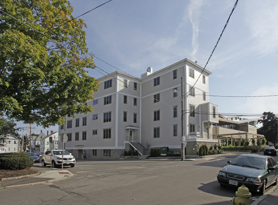 1 School St in Gloucester, MA - Building Photo