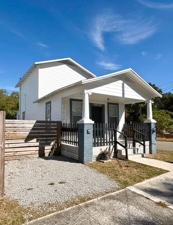 1800 E 18th Ave in Tampa, FL - Building Photo