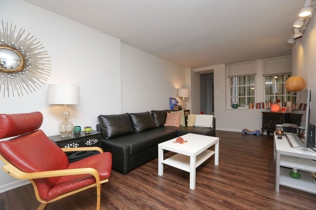 114 Arch St in Philadelphia, PA - Building Photo - Building Photo