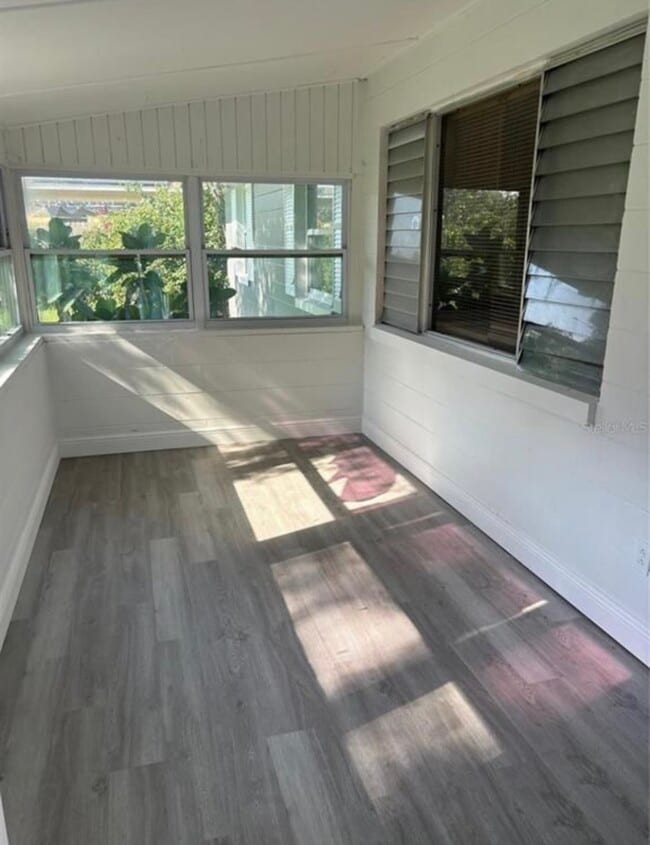 830 Wooden Blvd in Orlando, FL - Foto de edificio - Building Photo