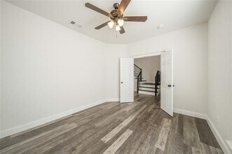 11946 Yoakum Dr in Frisco, TX - Building Photo - Building Photo