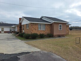 1319 Bonner Ave in Santee, SC - Building Photo
