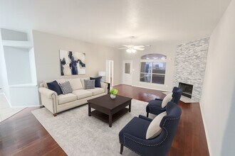 5413 Caprock Dr in Pearland, TX - Building Photo - Building Photo