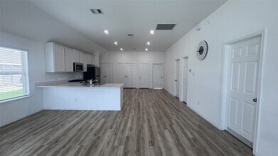 15746 Harding Bend Dr in Atascocita, TX - Building Photo - Building Photo